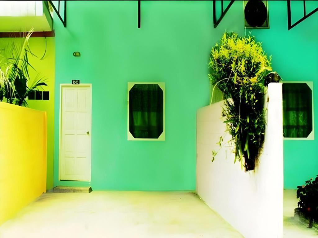 Kanta Hill Resort Nakhon Si Thammarat Exterior foto